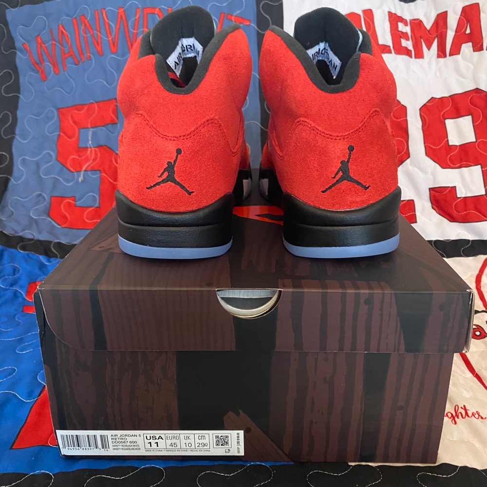 Air Jordan 5 Retro 2021 “Raging Bull” - Picture 7 of 9